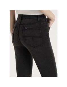 LOIS 201082408_NG JEA (W) 2