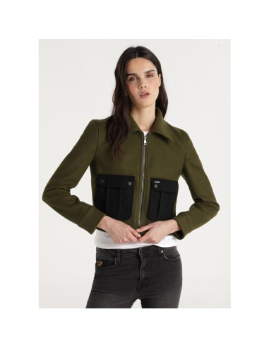 LOIS 470922844_CAQ CZ (W)
